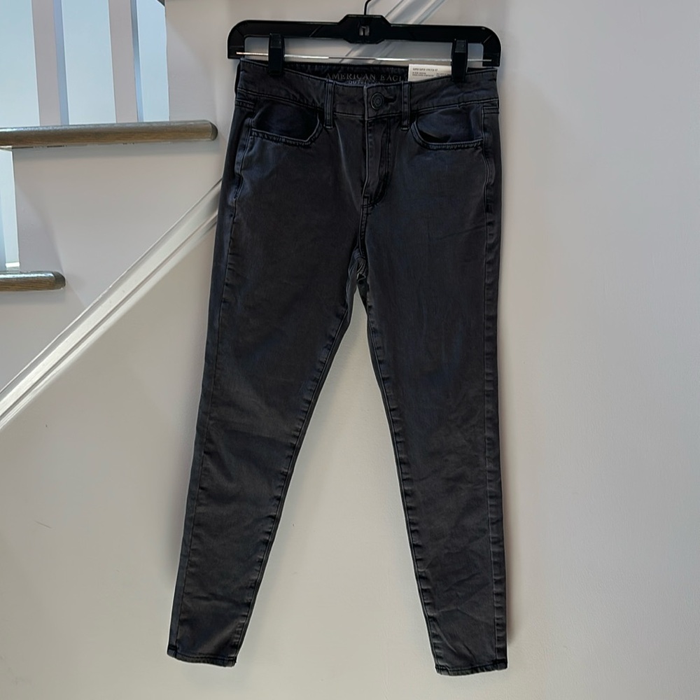 American Eagle NWT Super Stretch Hi-Rise Jegging women’s size 2 short